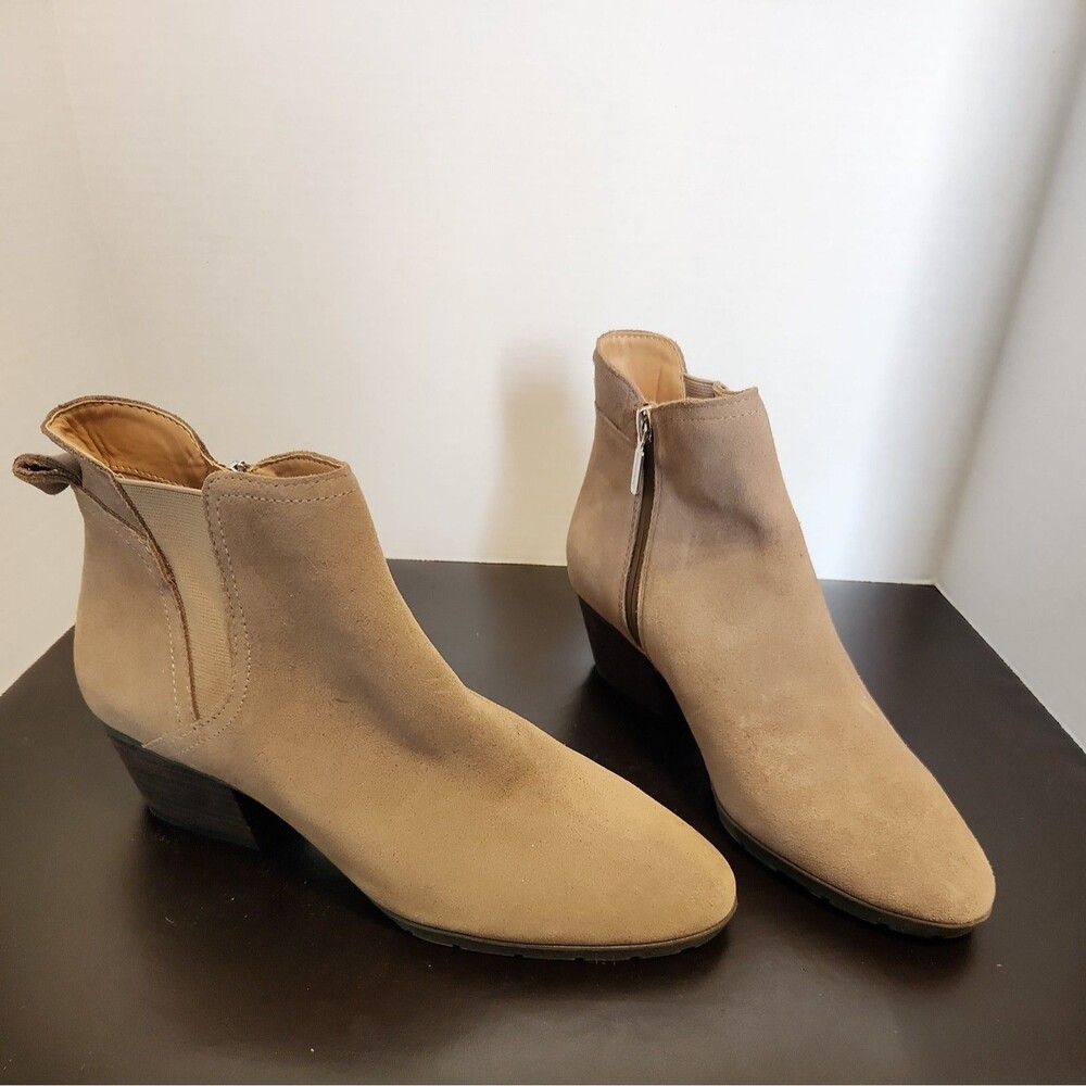Blondo Tan Taupe Suede Leather Waterproof Ankle Zip Boots Booties Women's 10